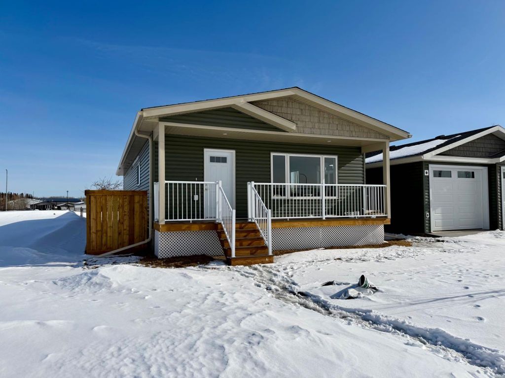 Photo of 1232 5 Avenue SW, Slave Lake, AB T0G 2A4 (MLS # A2298260)