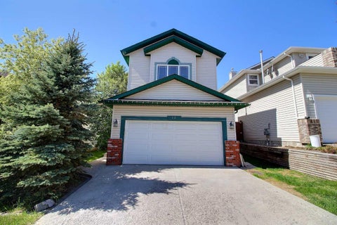 Photo of 13 Bow Ridge Drive, Cochrane, AB T4C 1V6 (MLS # A2181793)