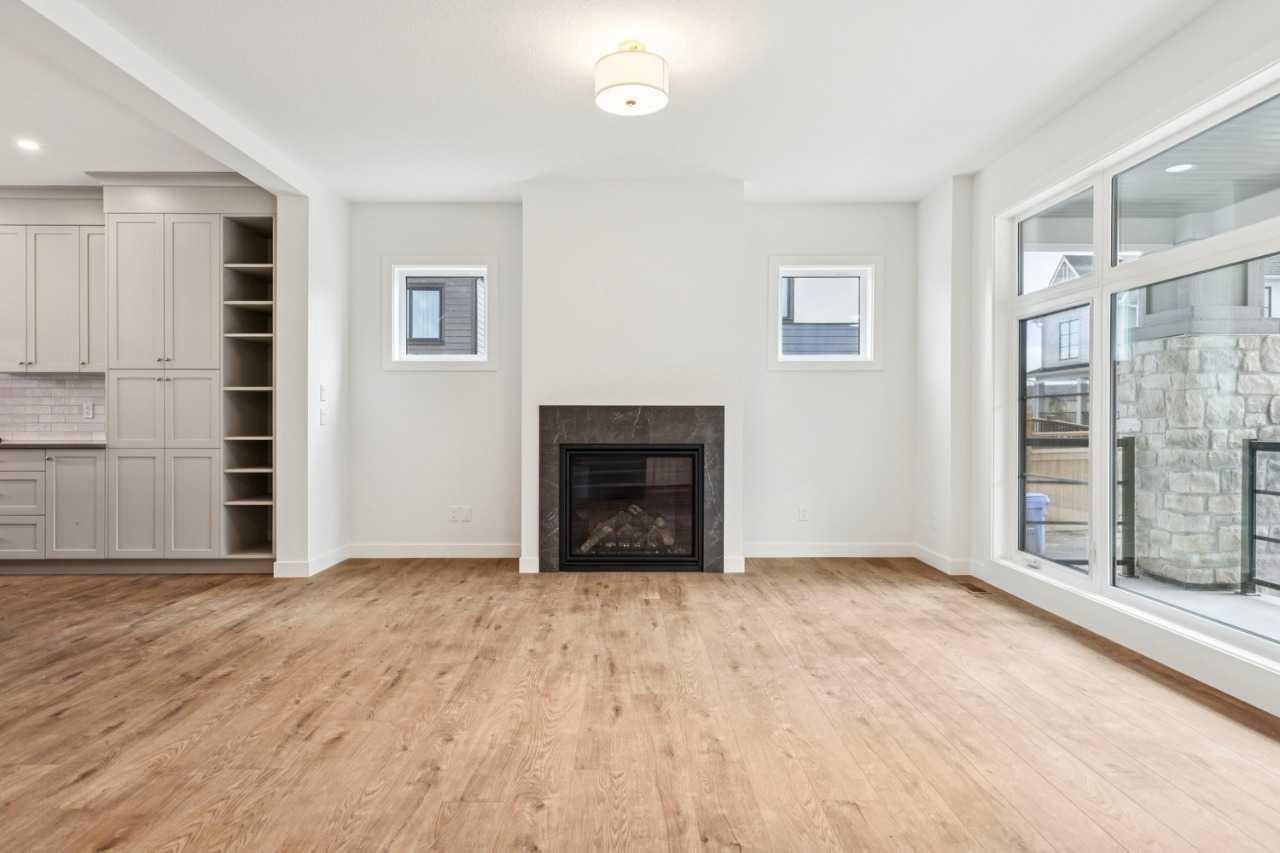 70 Treeline Gardens SW