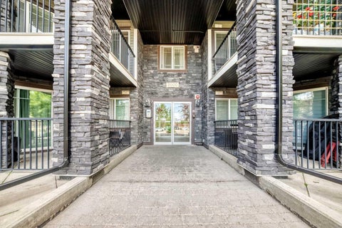 Photo of 175 Panatella Hill NW #2212, Calgary, AB T3K 0V9 (MLS # A2350460)