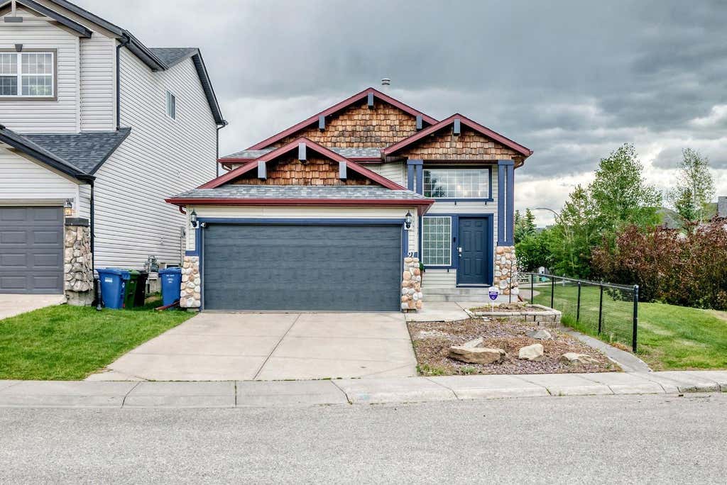 Photo of 91 Panamount Gardens NW, Calgary, AB T3K 5V5 (MLS # A2321790)