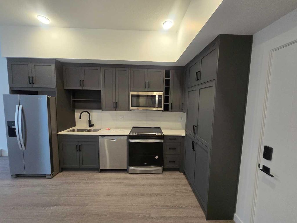 Photo of 3932 University Avenue NW #627, Calgary, AB T3B 6P6 (MLS # A2303144)