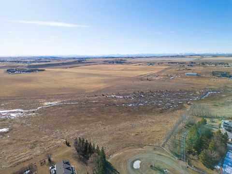 306085 92 Street E Rural Foothills County AB T0L 0X0