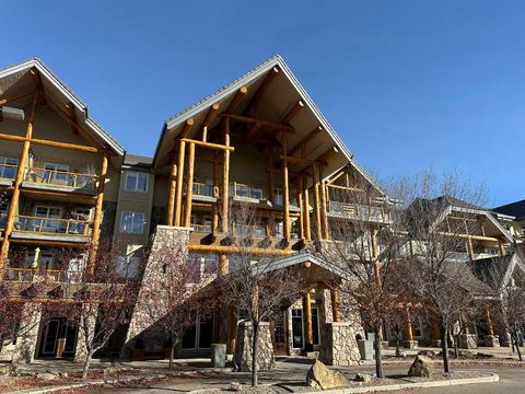 Photo of 2330 Fish Creek Boulevard SW #2347, Calgary, AB T2Y 0L1 (MLS # A2265527) Photo of 2330 Fish Creek Boulevard SW #2347, Calgary, AB T2Y 0L1 (MLS # A2265527)