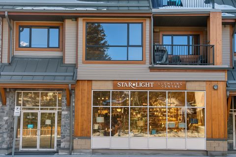 829 10 Street 113 Canmore AB T1W 0C3