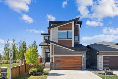 99 Precedence Hill Cochrane AB T4C 2T6