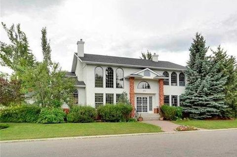 Photo of 175 Pumpvalley Court SW, Calgary, AB T2V 5G5 (MLS # A2267841)