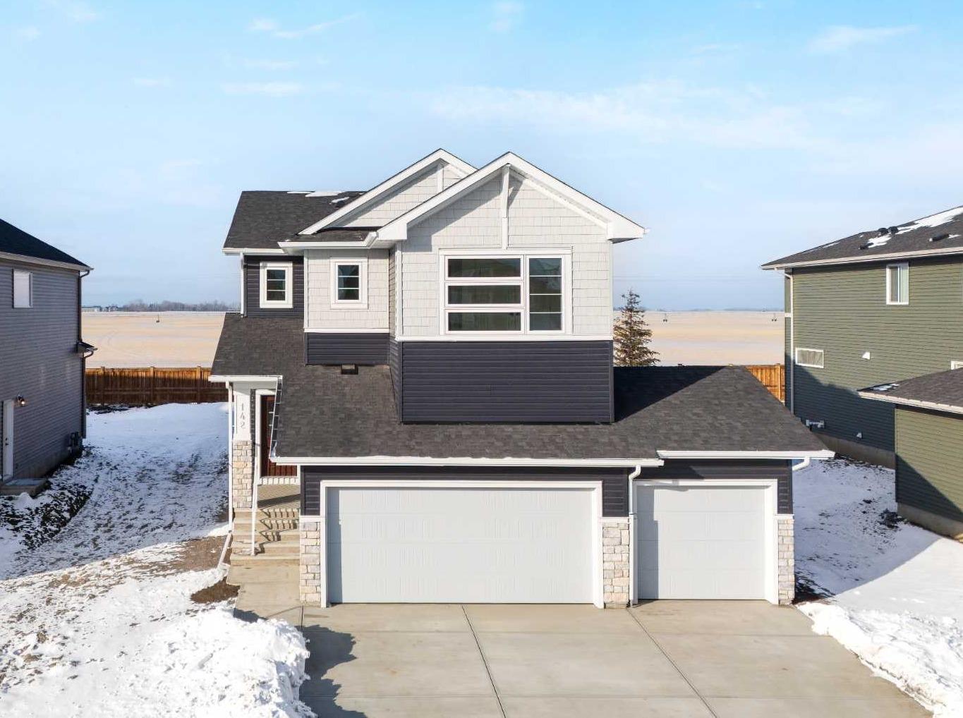 142 Northern Lights Crescent