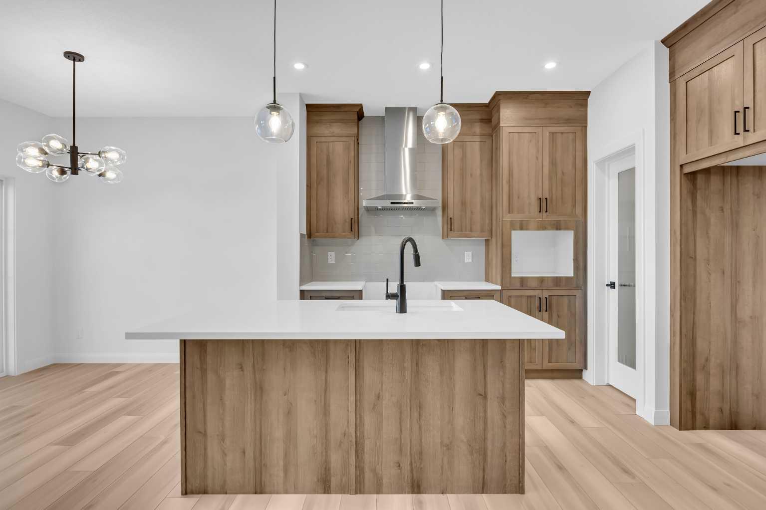 142 Northern Lights Crescent