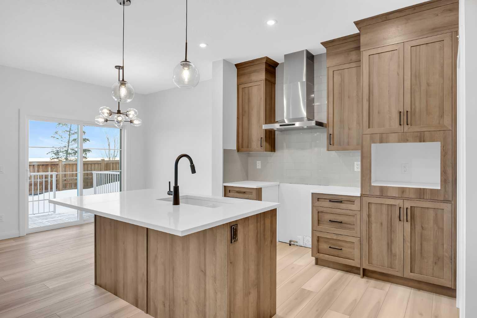 142 Northern Lights Crescent