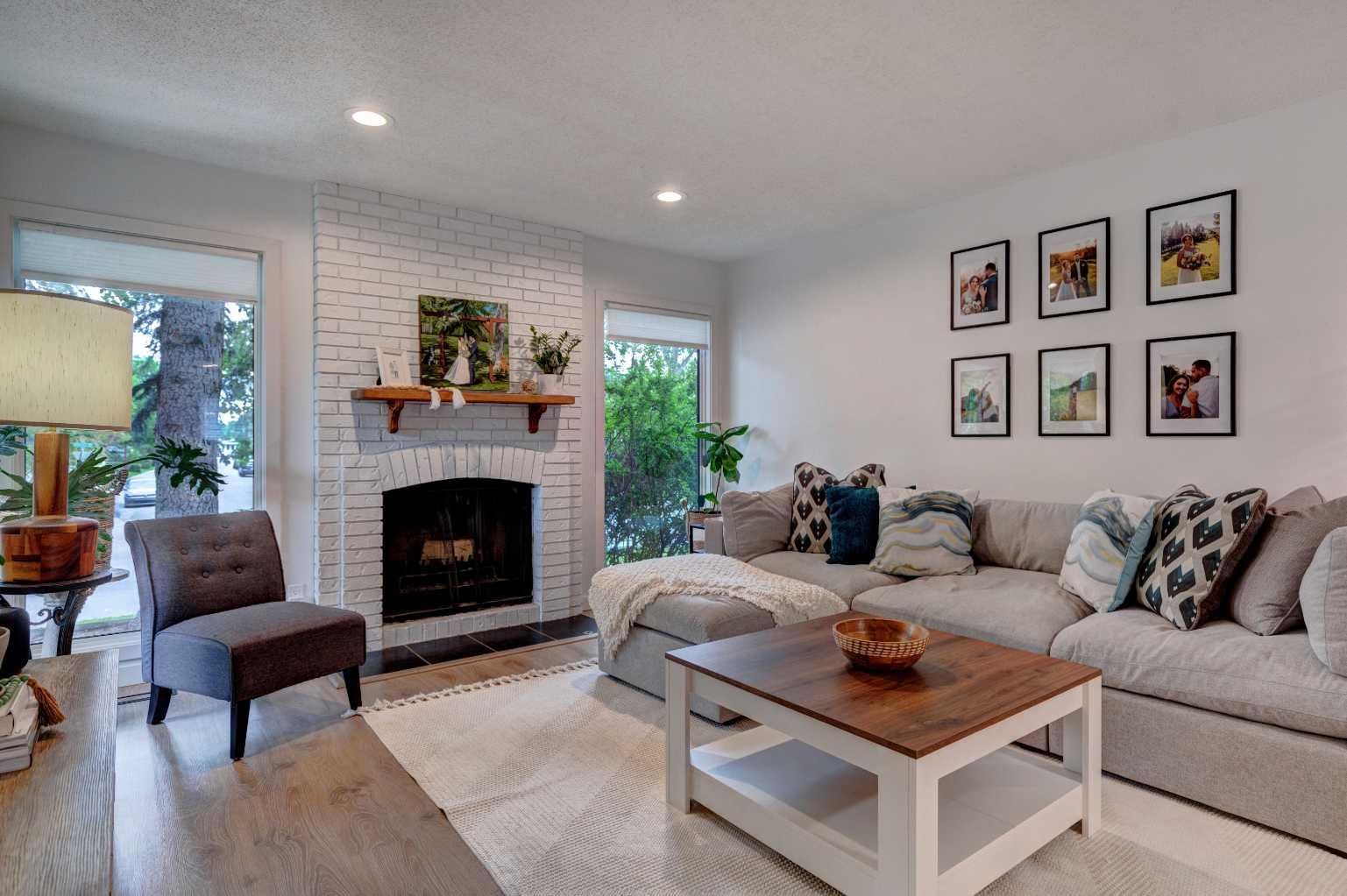 423 Midridge Drive SE