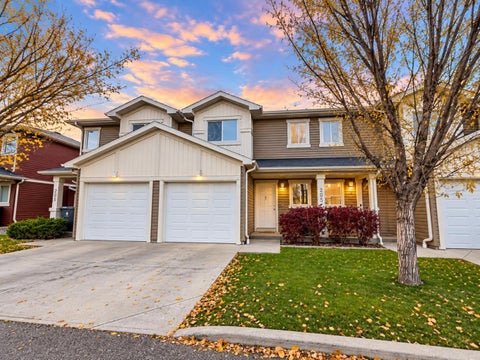 Photo of 205 Silkstone Road W #7, Lethbridge, AB T1J 4J9 (MLS # A2329469)
