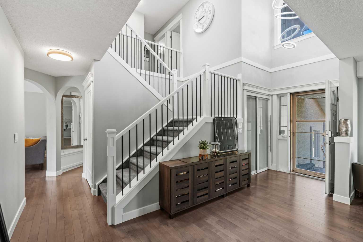 107 Edgebrook Circle NW