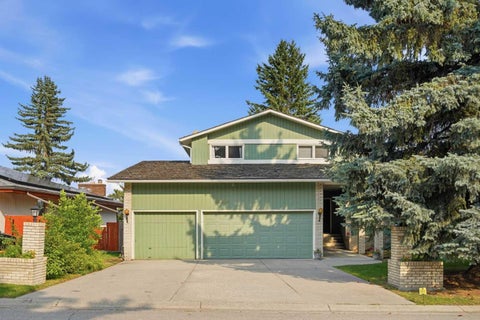 Photo of 336 Pump Hill Crescent SW, Calgary, AB T2V 4M1 (MLS # A2343454)