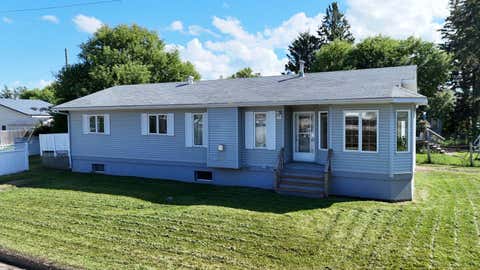 Photo of 5025 45th Street, High Prairie, AB T0G 1E0 (MLS # A2337097)