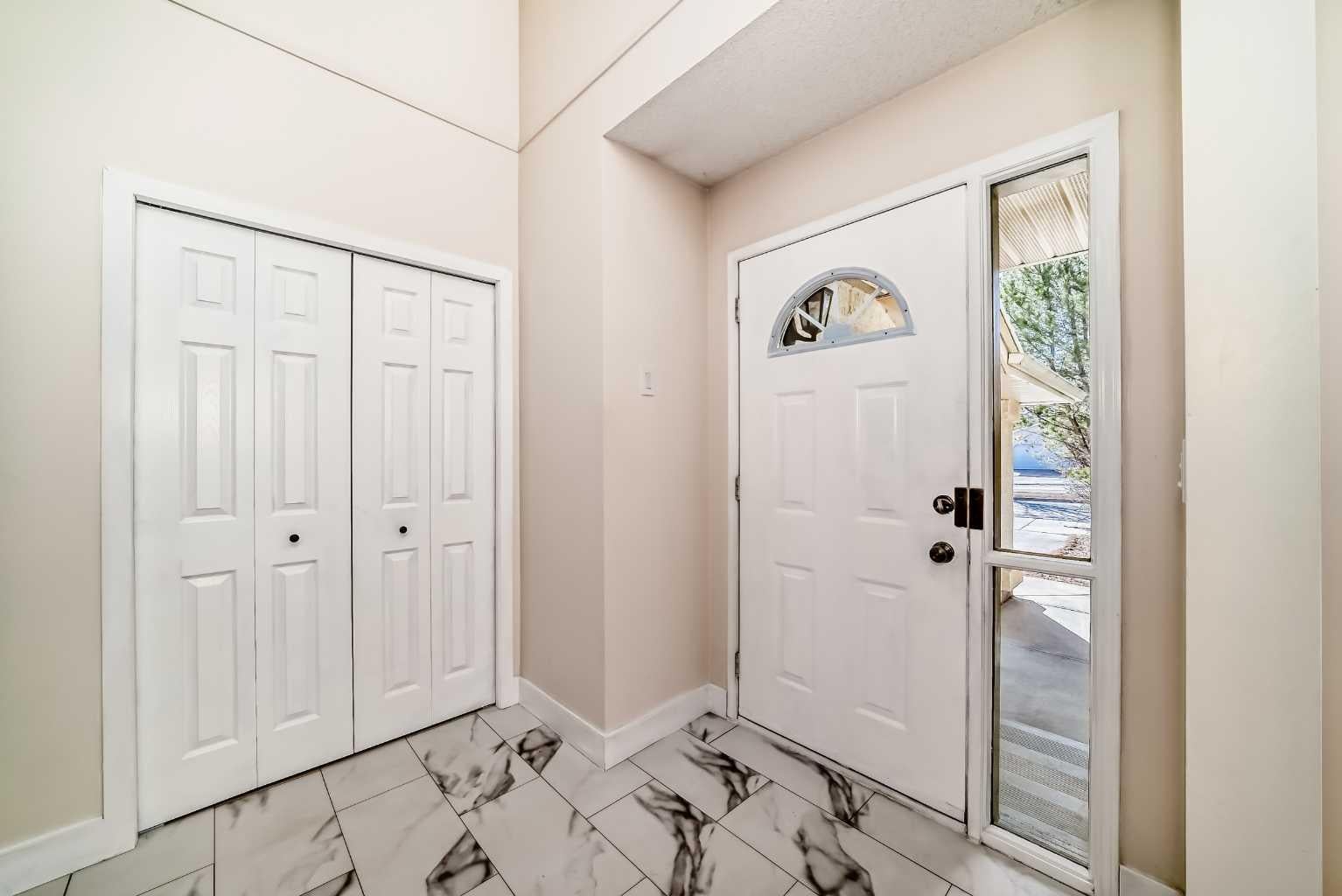 320 Sunmills Drive SE