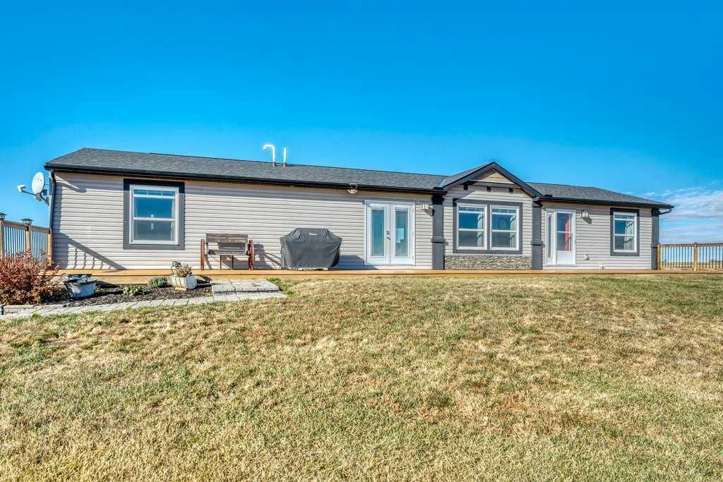 Photo of 242068 Range Road 243, Rural Wheatland County, AB T1P 2C4 (MLS # A2266376)