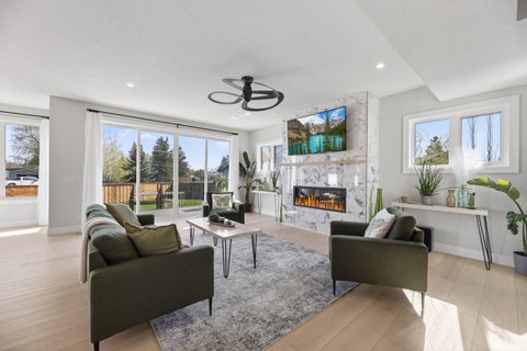 Tiny photo for 30 Silverstone Place, Didsbury, AB T0M 0W0 (MLS # A2345368)