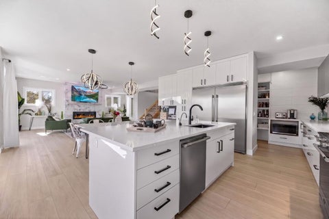Tiny photo for 30 Silverstone Place, Didsbury, AB T0M 0W0 (MLS # A2345368)