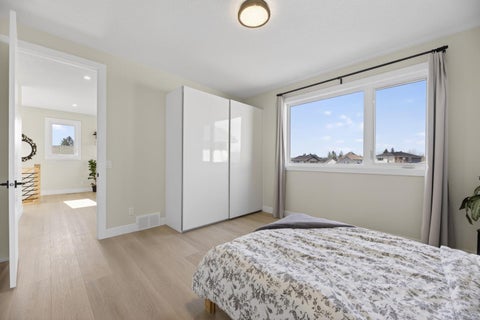 Tiny photo for 30 Silverstone Place, Didsbury, AB T0M 0W0 (MLS # A2345368)