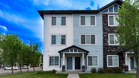 Photo of 347 Taralake Way NE, Calgary, AB T3J 0R5 (MLS # A2314282)