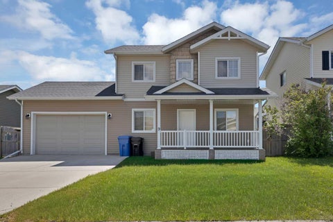 Photo of 9 Mackenzie Way, Carstairs, AB T0M 0N0 (MLS # A2323747)