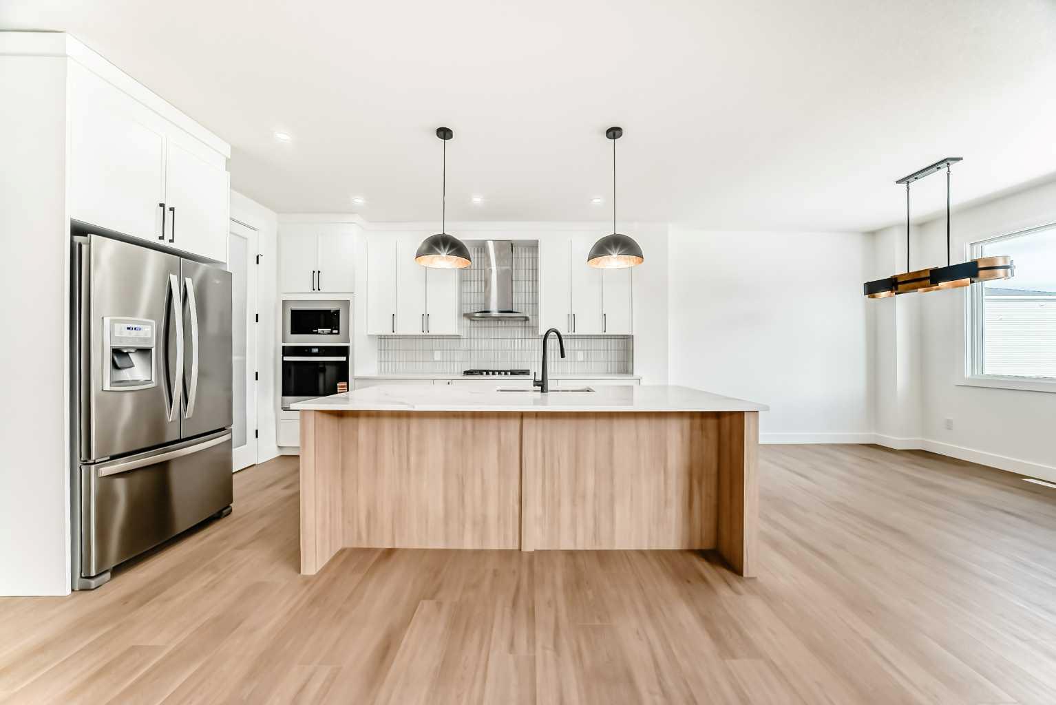 28 Saddlecrest Manor NE