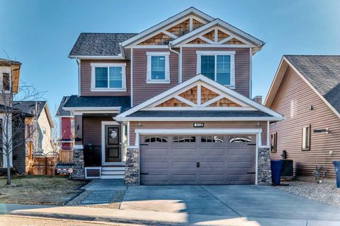 6 Canals Court SW Airdrie AB T4B 0S6