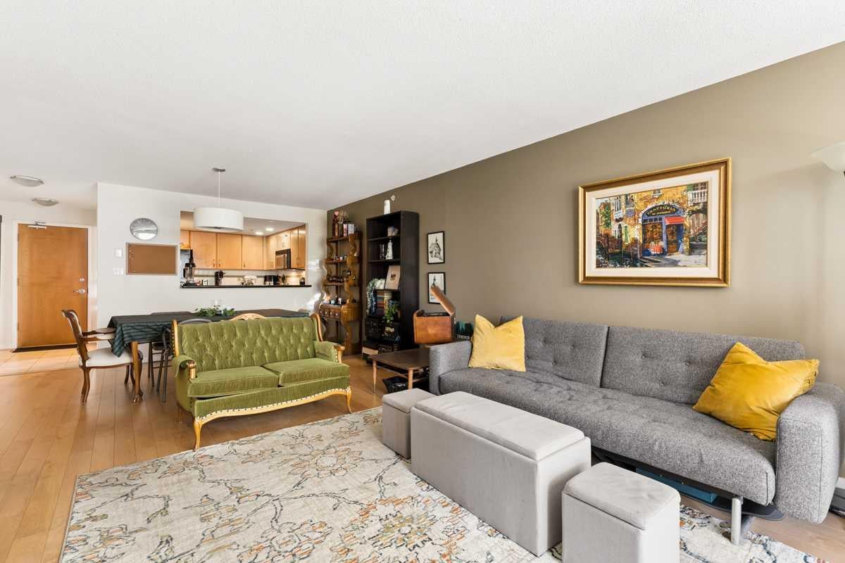 1108 6 Avenue SW 306
