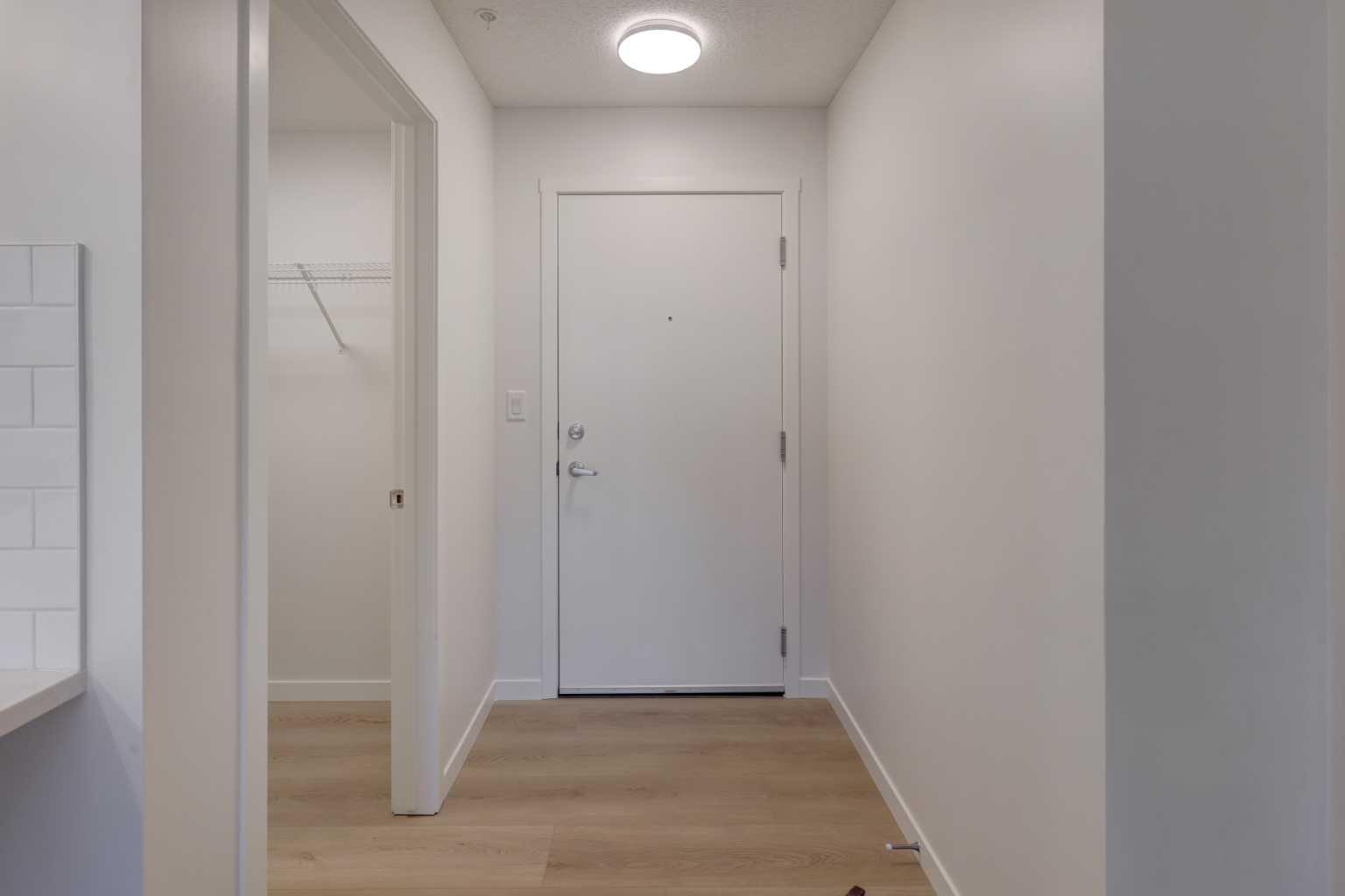 245 Edith Place NW 118