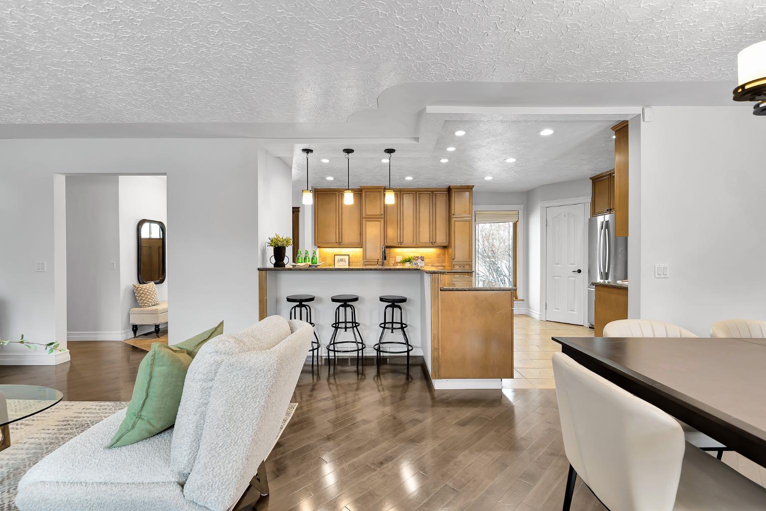 4712 Grove Hill Road SW