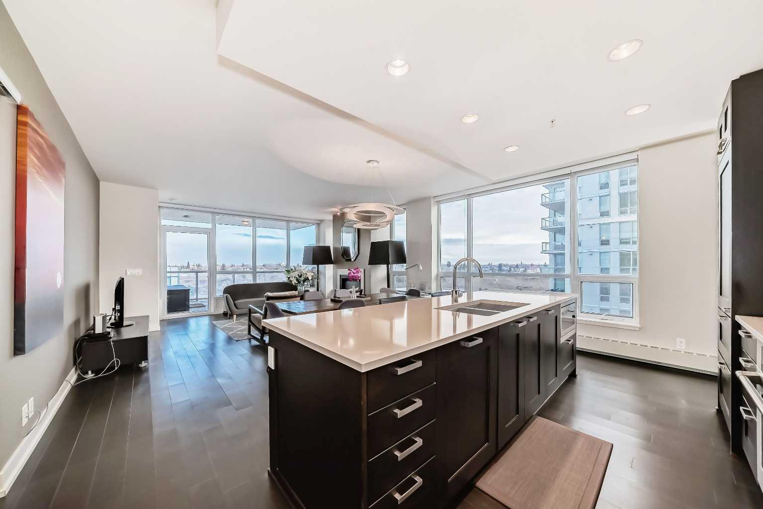 222 Riverfront Avenue SW 1723