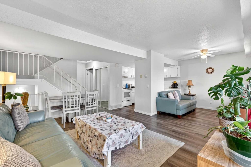 Photo of 2200 Woodview Drive SW #1112, Calgary, AB T2W 3N6 (MLS # A2313581)