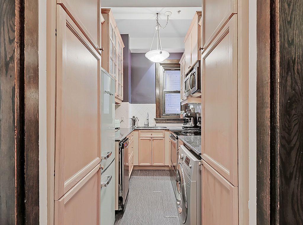 804 18 Avenue SW 100