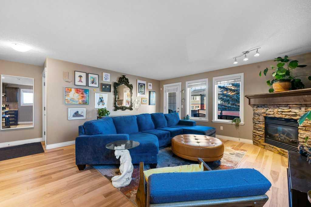 1920 26 Street SW 201