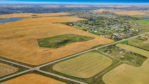 240226 Range Road 280 Rural Rocky View County AB T1X 2L4