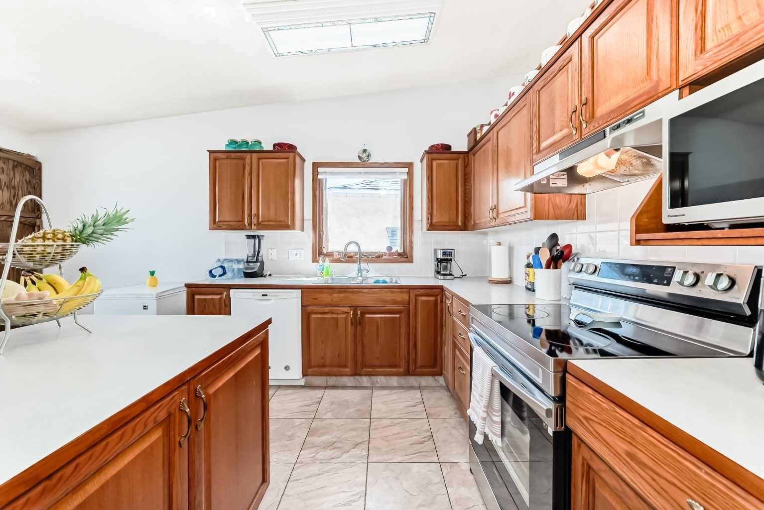 68 Harvest Oak Way NE