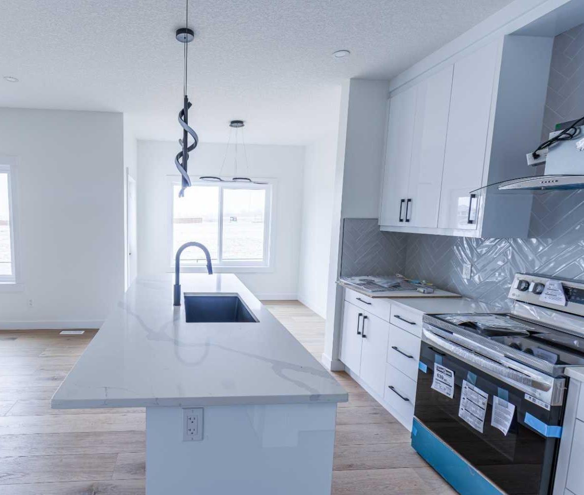 178 Lakewood Crescent