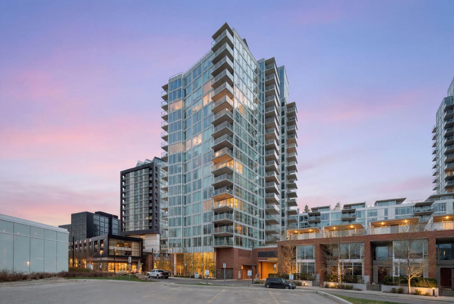 519 Riverfront Avenue SE 1006