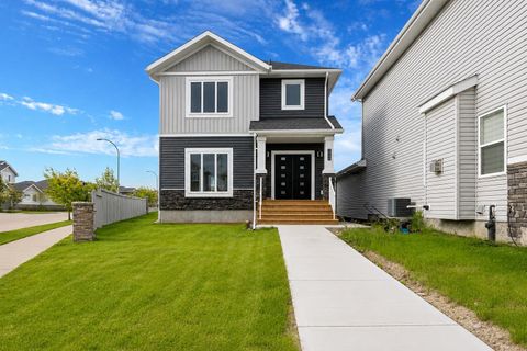 Photo of 177 Dafoe Way, Fort McMurray, AB T9K 2Y5 (MLS # A2325207)