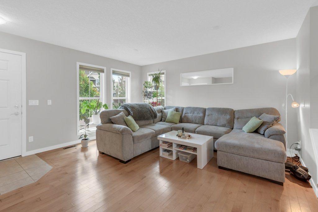 80 Auburn Crest Lane SE