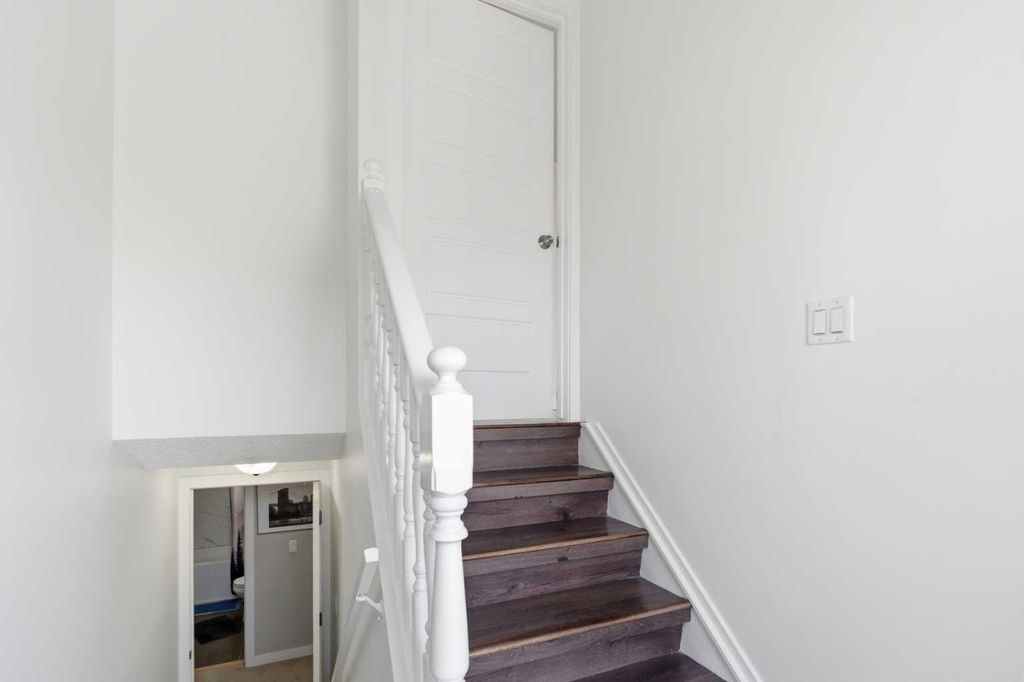 Photo of 263 Doverview Crescent SE, Calgary, AB T2B 1Y7 (MLS # A2293665)