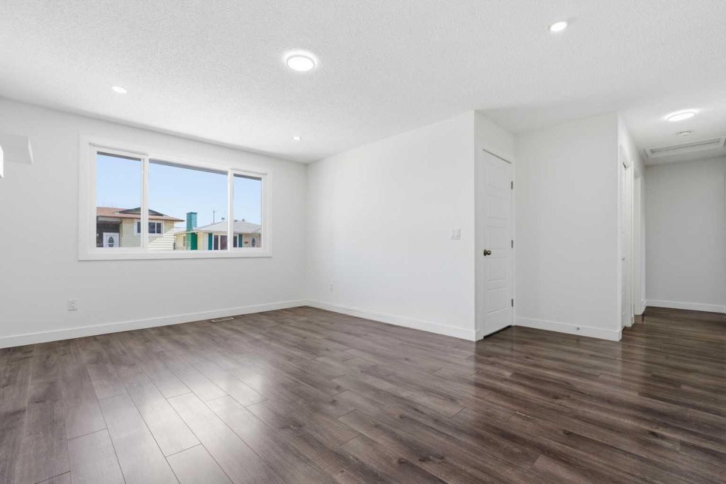 Photo of 263 Doverview Crescent SE, Calgary, AB T2B 1Y7 (MLS # A2293665)