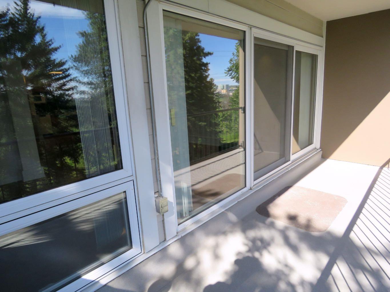 328 Cedar Crescent SW 204