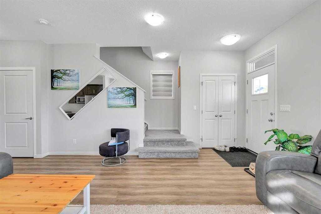 103 Dawson harbour Hill