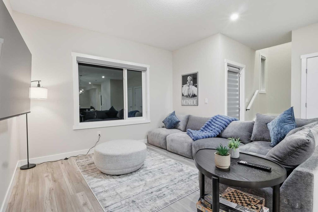 Photo of 329 Red Sky Terrace NE, Calgary, AB T3N 1N3 (MLS # A2335693)