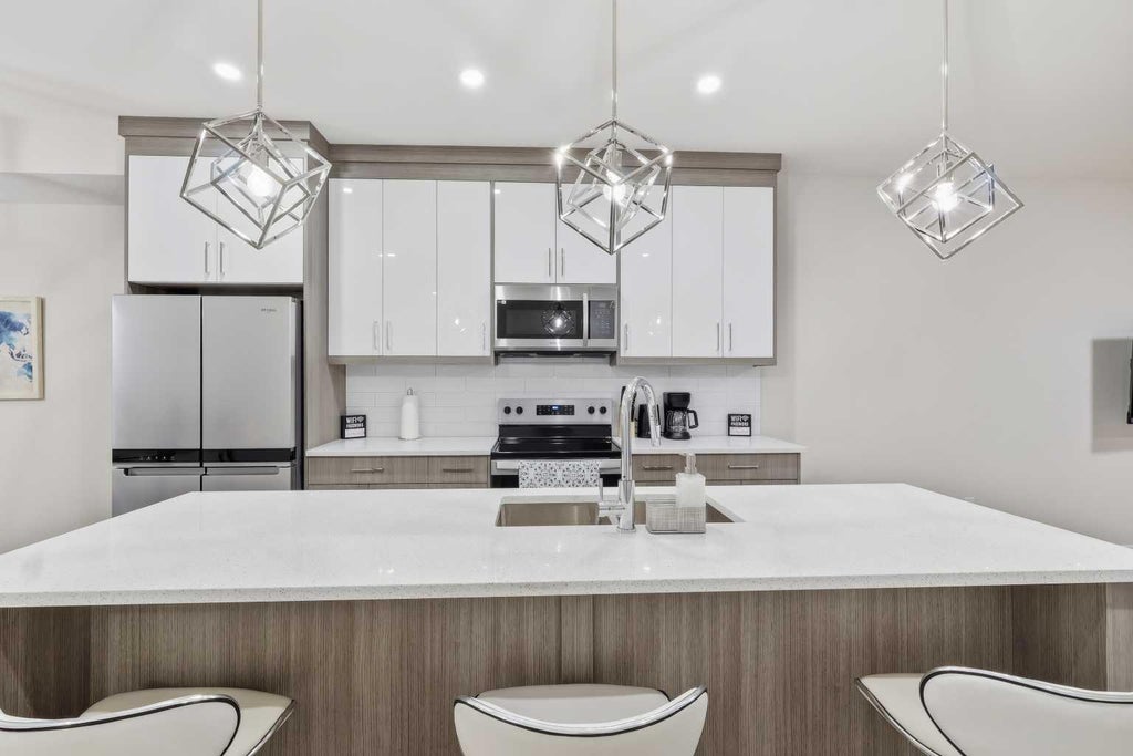 Photo of 329 Red Sky Terrace NE, Calgary, AB T3N 1N3 (MLS # A2335693)