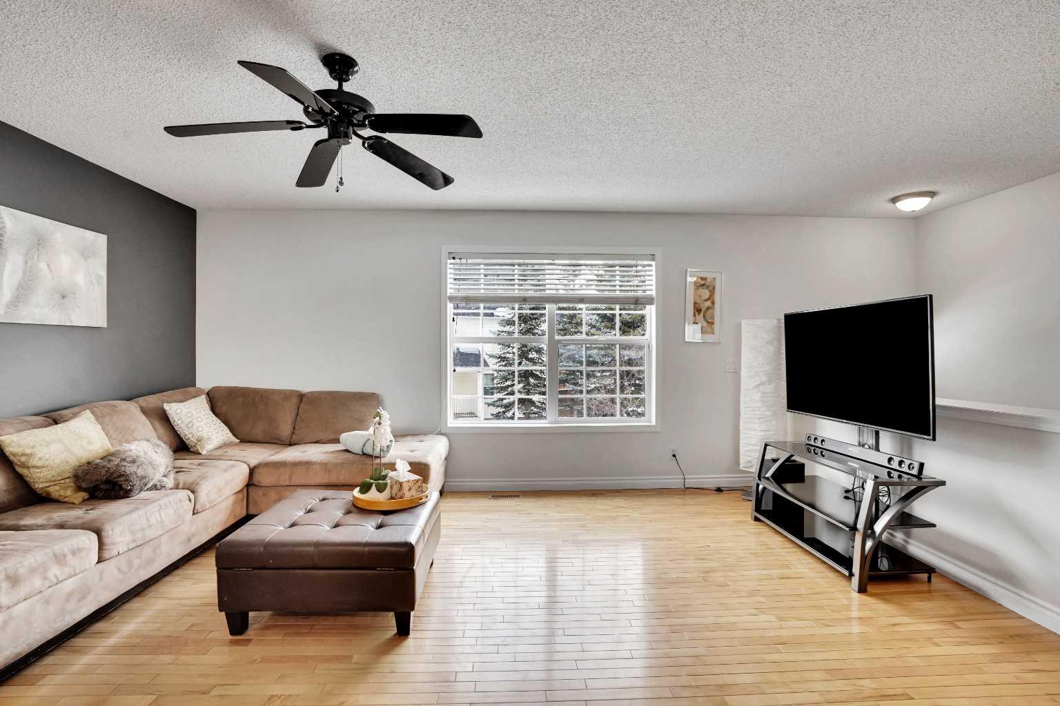 22 Prestwick Acres Lane SE