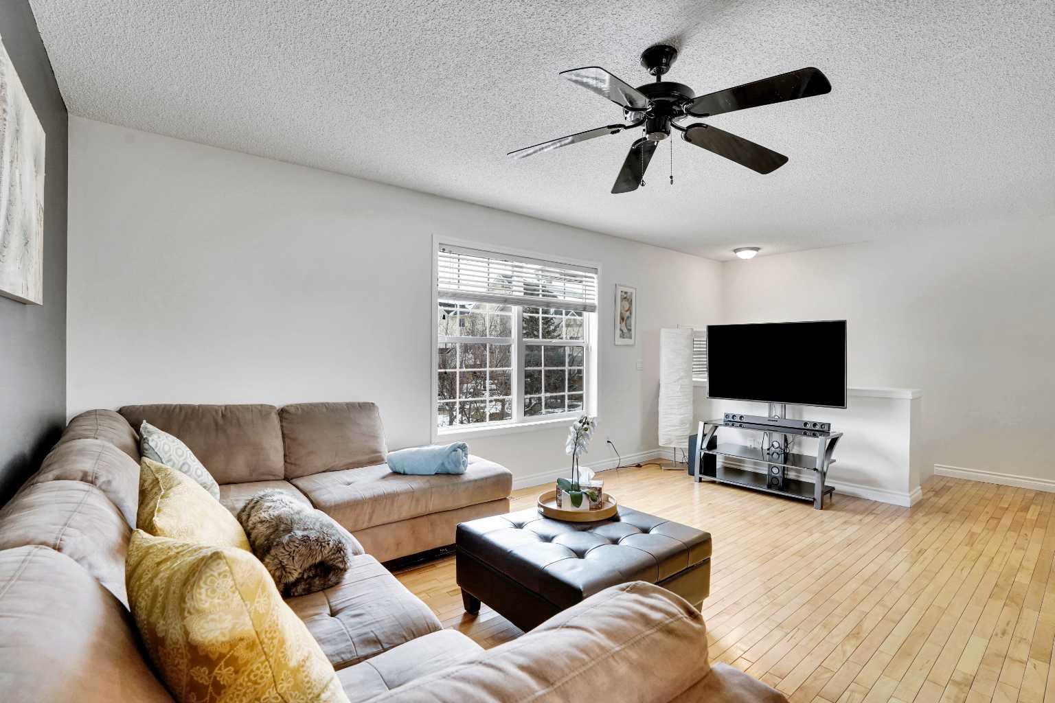 22 Prestwick Acres Lane SE