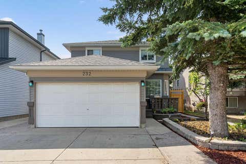 Photo of 232 Harvest Glen Place NE, Calgary, AB T3K 4J1 (MLS # A2333348)